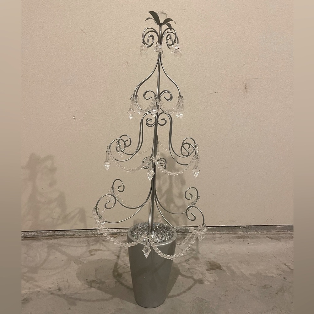 Glamorous Jeweled Christmas Tree